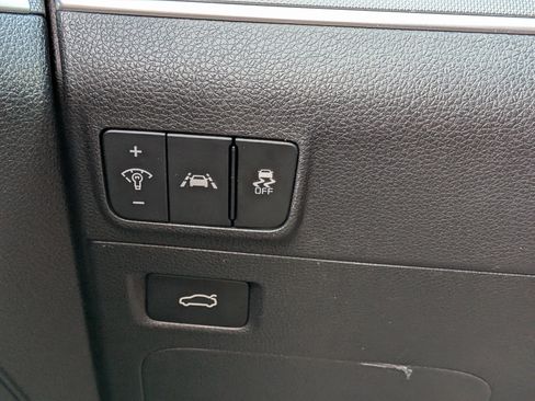 Used 2023 Kia K5 GT-Line image 23