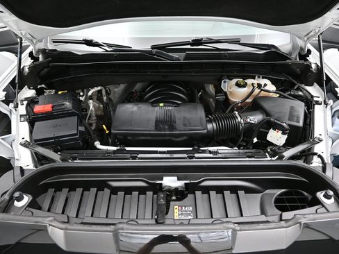 Used 2024 GMC Sierra 1500 AT4X AWD/4WD image 8