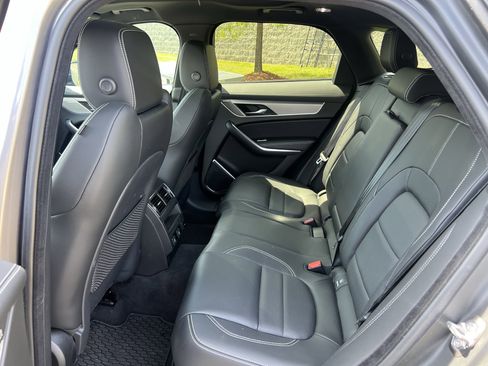 Certified 2025 Jaguar F-PACE R-Dynamic S AWD/4WD image 32