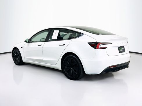 Used 2025 Tesla Model 3 Long Range AWD/4WD image 5