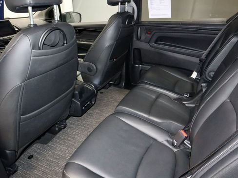 Used 2024 Honda Odyssey Touring image 22