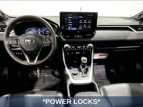Used 2023 Toyota RAV4 XSE AWD/4WD image 10