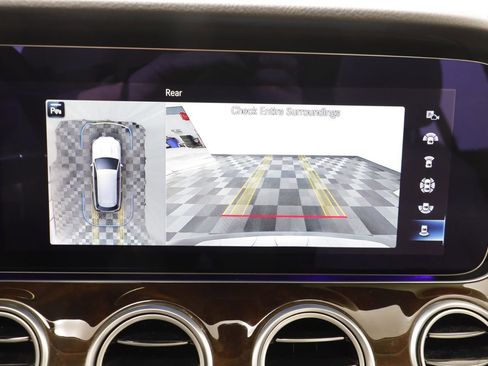 Used 2022 Mercedes-Benz E 450 4MATIC All-Terrain Wagon image 11