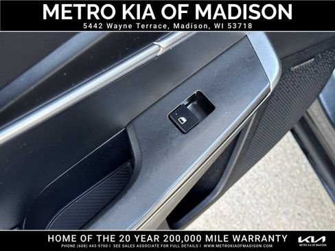 Used 2024 Kia EV6 Wind w/ Wind Technology Package AWD/4WD image 33