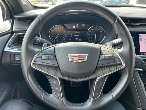 Certified 2023 Cadillac XT5 Sportv AWD/4WD image 14