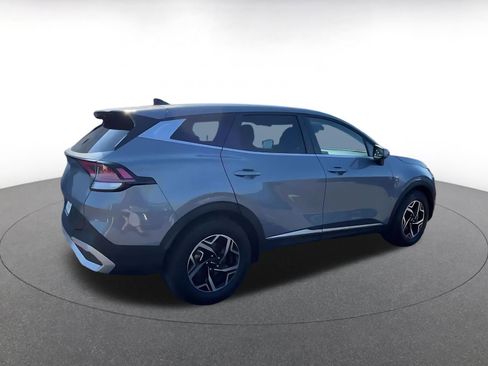 Used 2025 Kia Sportage LX FWD image 15