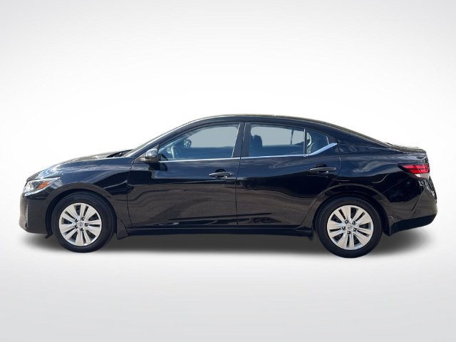 Used 2025 Nissan Sentra S w/ Trunk Package FWD image 2