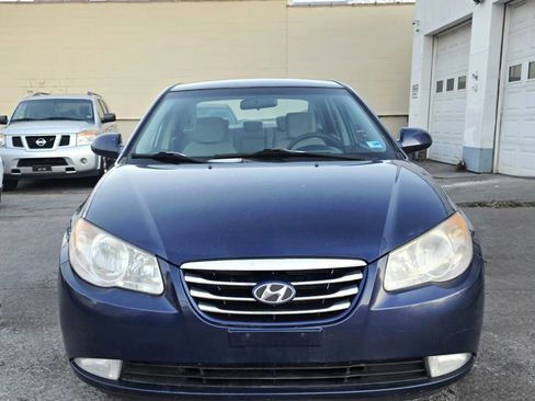 Used 2010 Hyundai Elantra GLS FWD image 8