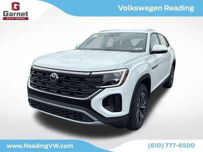 New 2025 Volkswagen Atlas Cross Sport SE