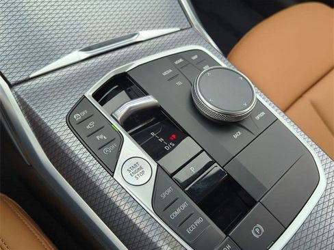 New 2026 BMW 330i Sedan w/ Premium Package image 21