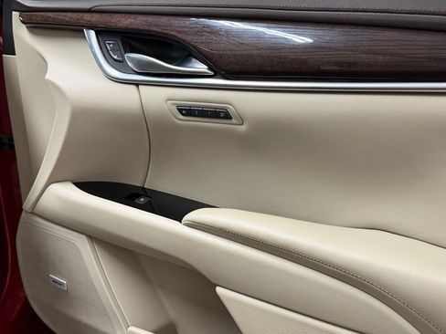 Used 2014 Cadillac XTS Luxury w/ Driver Awareness Package FWD image 43