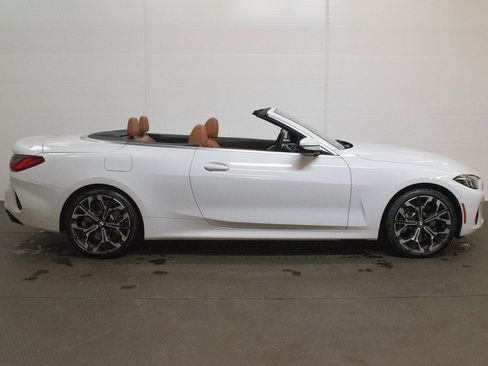 New 2026 BMW 430i xDrive Convertible w/ Parking Assistance Package image 3