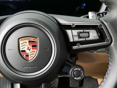 New 2026 Porsche Cayenne Coupe AWD/4WD image 11