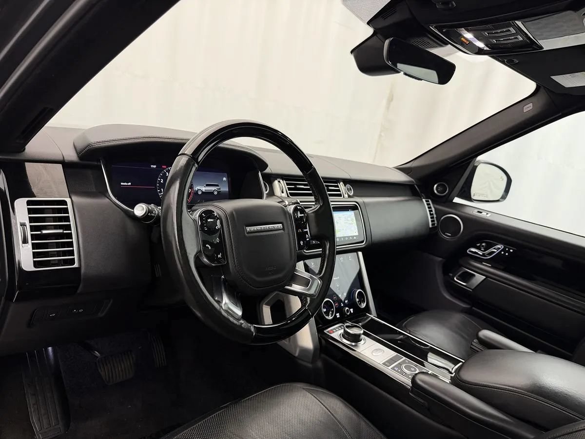 Used 2020 Land Rover Range Rover HSE AWD/4WD image 9