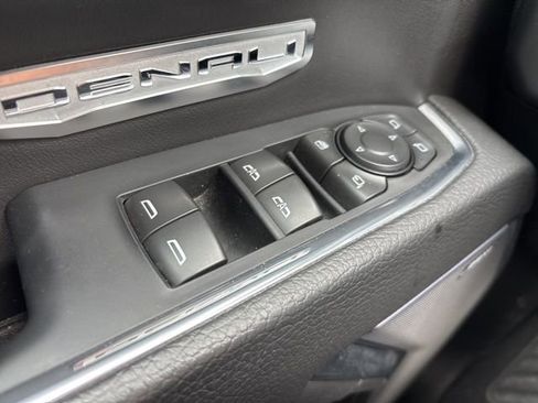 Used 2024 GMC Sierra 1500 Denali w/ Denali Reserve Package image 18
