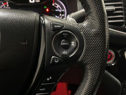 Used 2023 Honda Ridgeline Black Edition image 7
