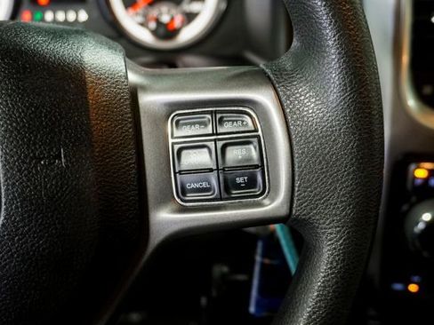 Used 2023 RAM 1500 Classic SLT image 17