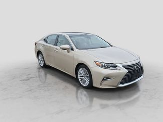 Used 2017 Lexus ES 350 FWD video 2