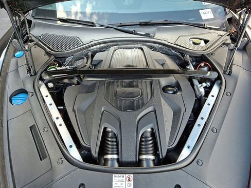 Certified 2023 Porsche Panamera 4 Platinum Edition image 32