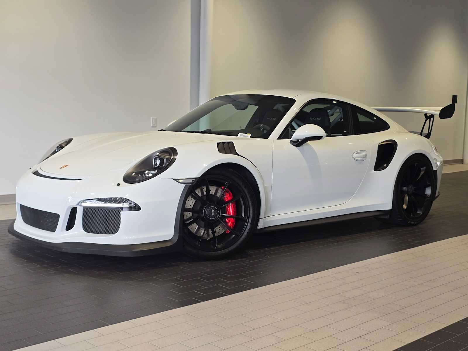 Used 2016 Porsche 911 GT3 RS RWD image 1