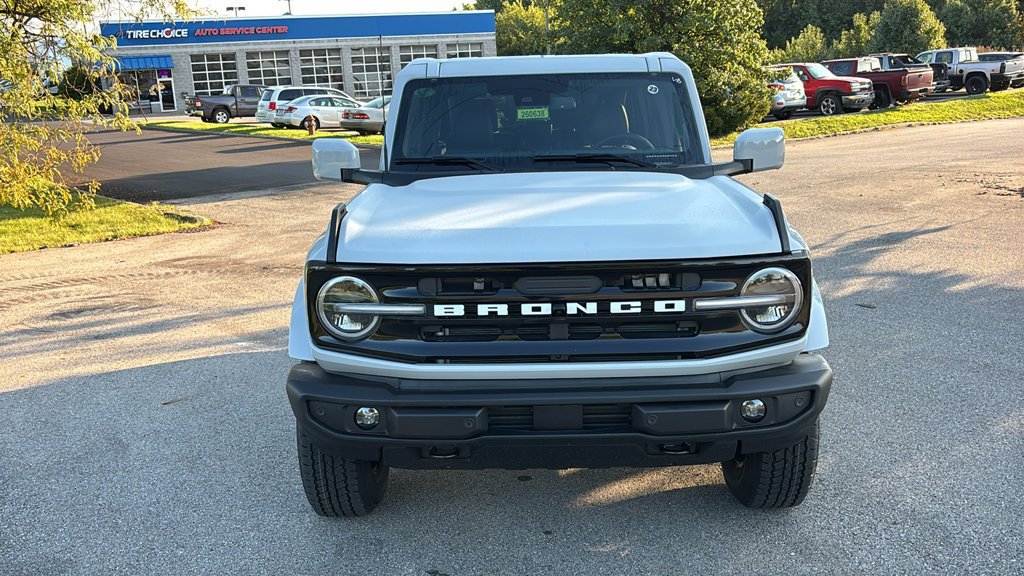 New 2026 Ford Bronco Outer Banks AWD/4WD image 6