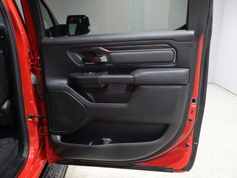Used 2021 RAM 1500 Big Horn w/ Built-to-serve Edition image 22
