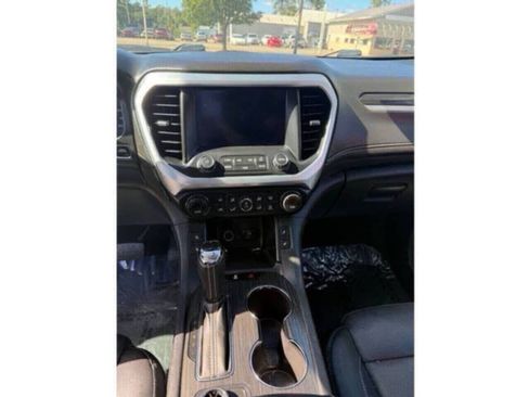 Used 2019 GMC Acadia SLT w/ LPO, Black Accent Package FWD image 11