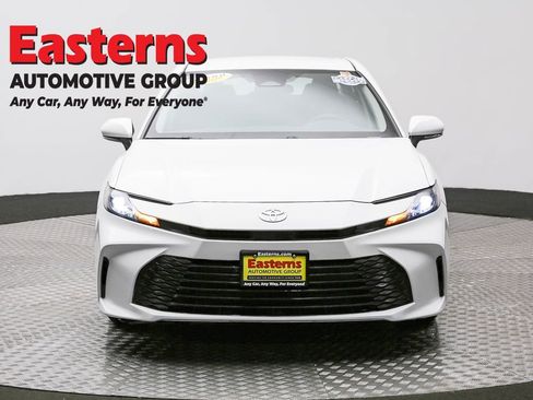 Used 2025 Toyota Camry LE FWD image 2