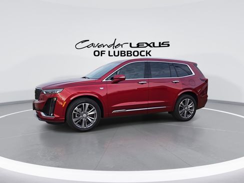 Used 2025 Cadillac XT6 Premium Luxury w/ LPO, Floor Liner Package image 5