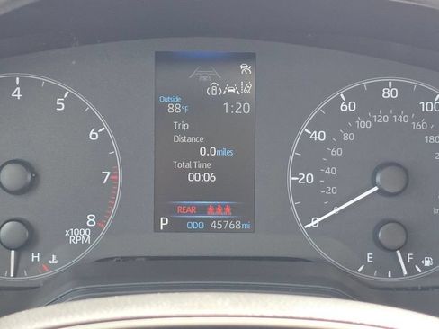 Used 2024 Toyota Corolla LE FWD image 28