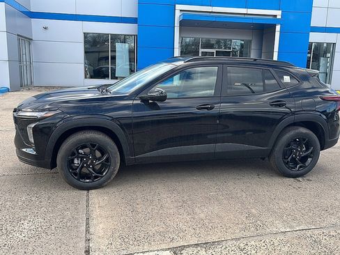 New 2026 Chevrolet Trax LT w/ Driver Confidence Package image 8