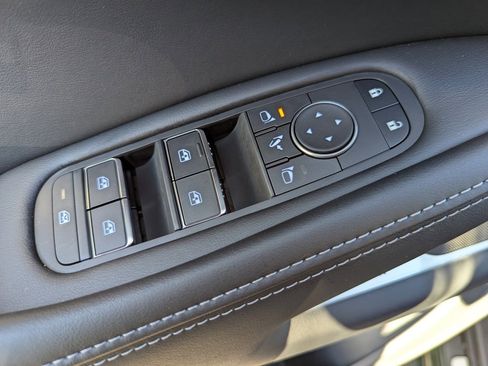 New 2026 INFINITI QX60 Luxe w/ Cargo Package image 15