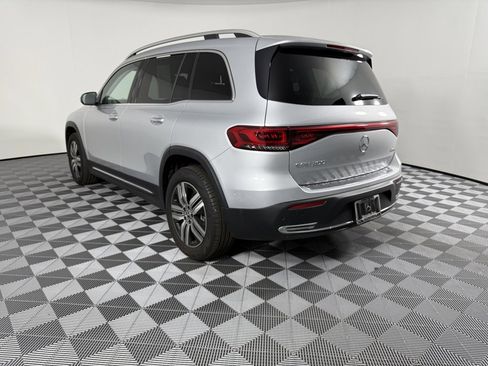 Used 2023 Mercedes-Benz EQB 300 4MATIC image 6