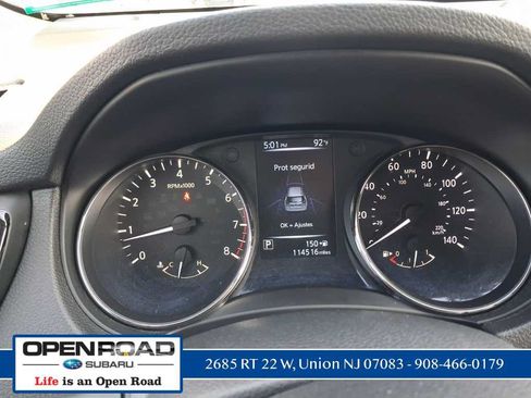 Used 2017 Nissan Rogue S w/ Appearance Package AWD/4WD image 25
