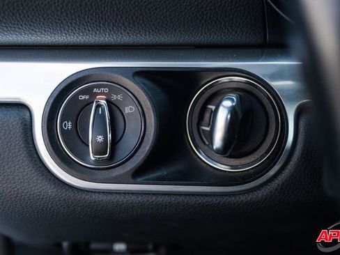 Used 2017 Porsche 718 Cayman S image 73