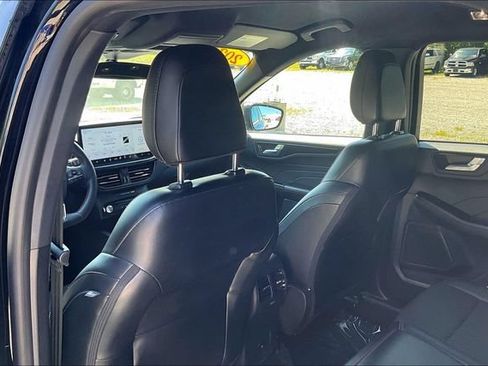 Used 2024 Ford Escape ST-Line w/ Tech Pack #1 AWD/4WD image 32