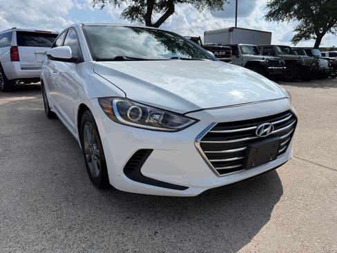 Used 2018 Hyundai Elantra Value Edition FWD image 38