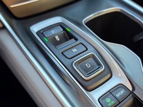 Used 2018 Honda Accord Touring image 31