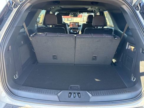 New 2026 Ford Explorer Platinum image 22