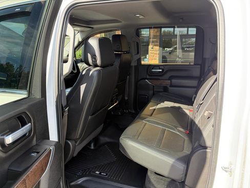 Used 2020 GMC Sierra 3500 Denali w/ Denali Ultimate Package image 5