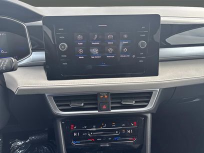 Used 2025 Volkswagen Taos SE