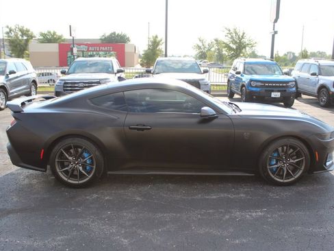 Used 2024 Ford Mustang Dark Horse RWD image 6