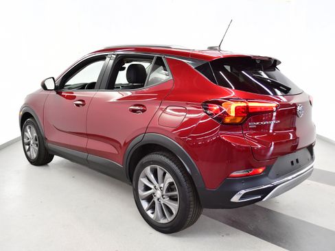Used 2022 Buick Encore GX Essence w/ Advanced Technology Package AWD/4WD image 5