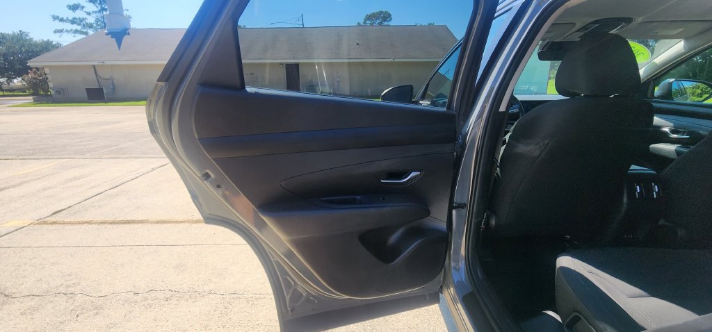 Used 2025 Hyundai Tucson SEL FWD image 15