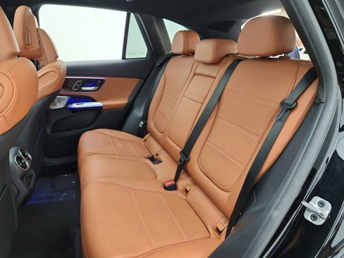 Used 2023 Mercedes-Benz GLC 300 image 15