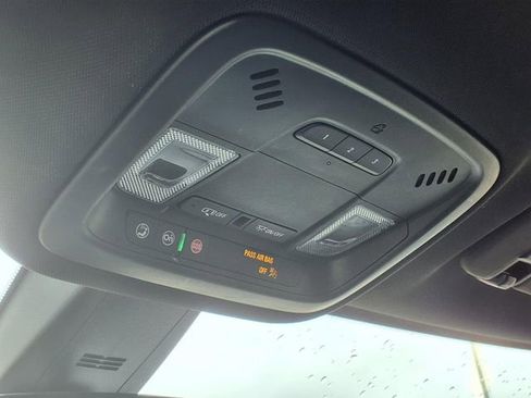 Used 2023 Chevrolet Traverse LT w/ LPO, Floor Liner Package image 16