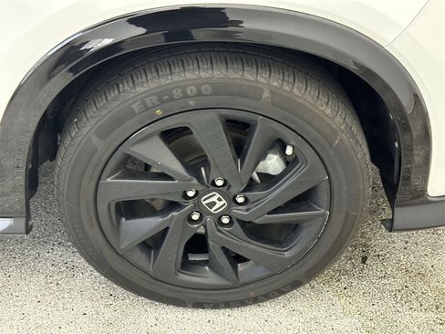 Used 2021 Honda HR-V Sport image 40