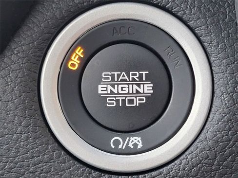 Certified 2019 RAM 1500 Big Horn image 5