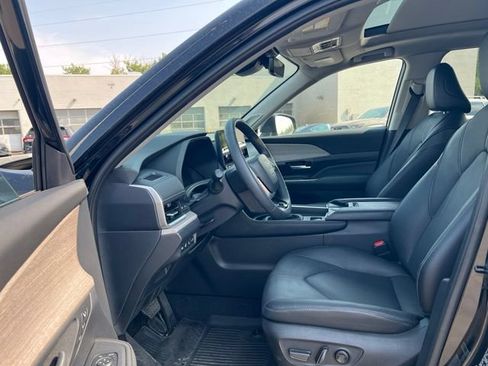 Used 2026 Toyota Grand Highlander AWD Hybrid image 27