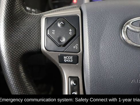 Used 2020 Toyota Tacoma SR5 image 8